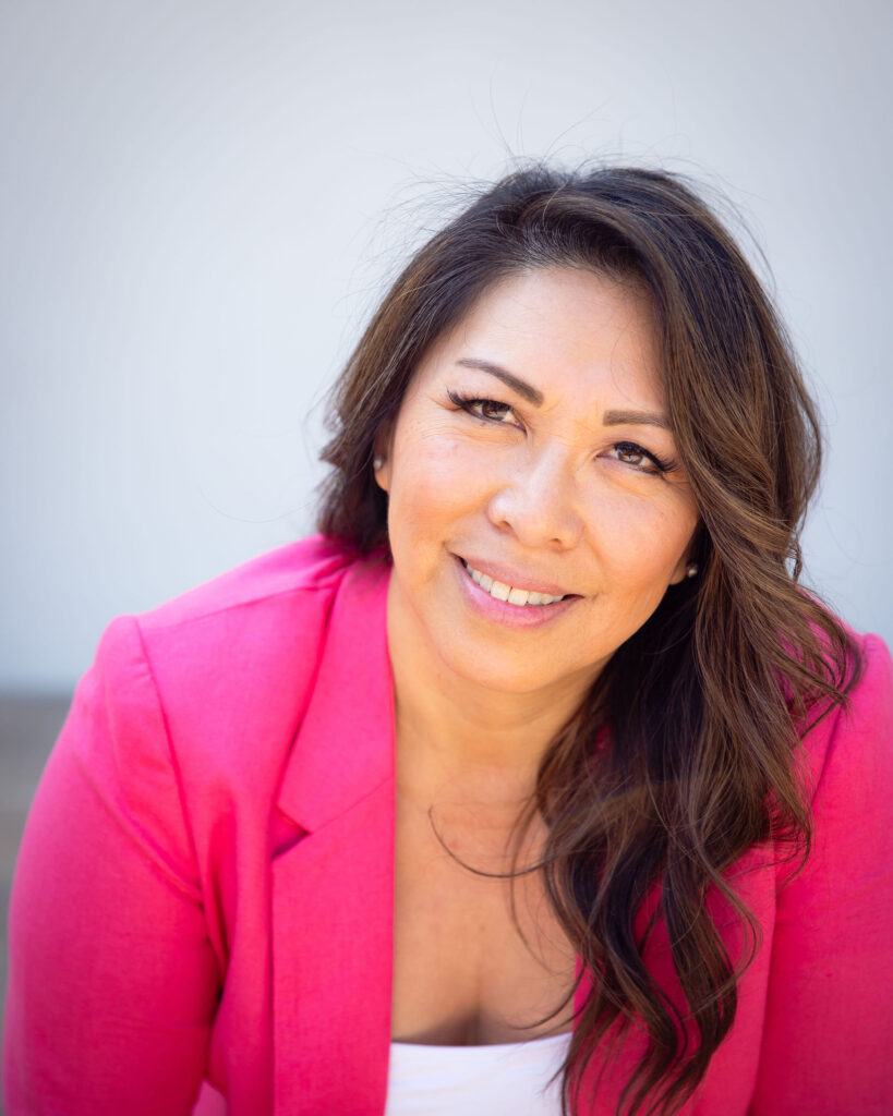 Sharon Vidano is a retired Criminal Defense Attorney turned Transformational Life Coach who empowers women to break free from feeling stuck and step into a life filled with love, clarity, and purpose.