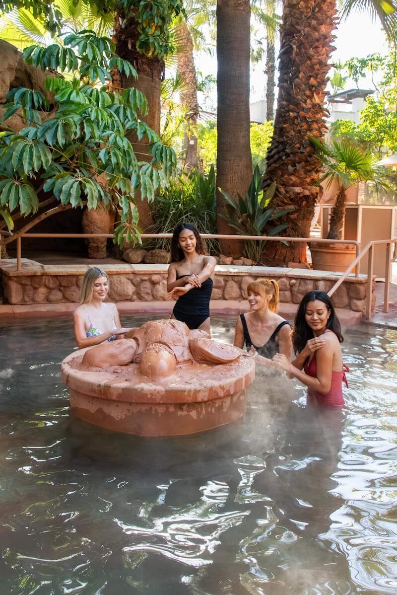 @thenomadicpeopleGlenIvyMainModelShoot 31 (1) (1)